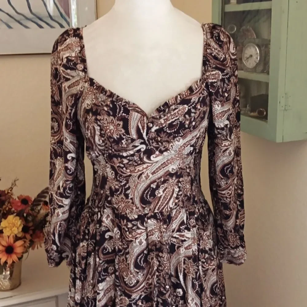 NWT by the River Granny Dress - Picture 3 of 16
